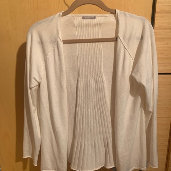 Summer white sweater - Picture 1 of 3